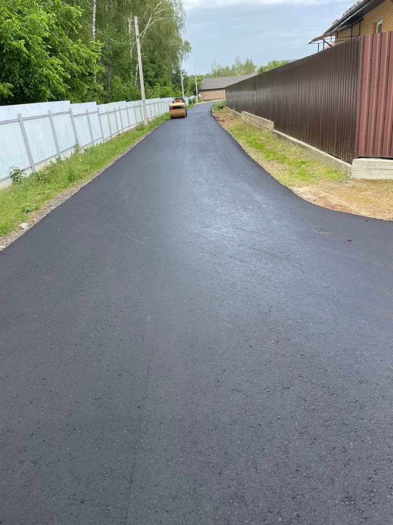 Наши работы по асфальтированию и дорожным работам — фото 42